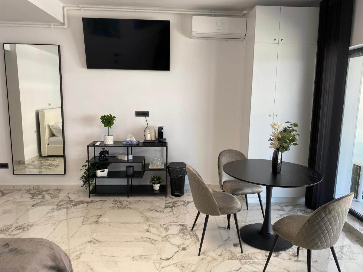 Eva Del Mar - Sea View - Mamaia Nord Apartment Ngoại thất bức ảnh