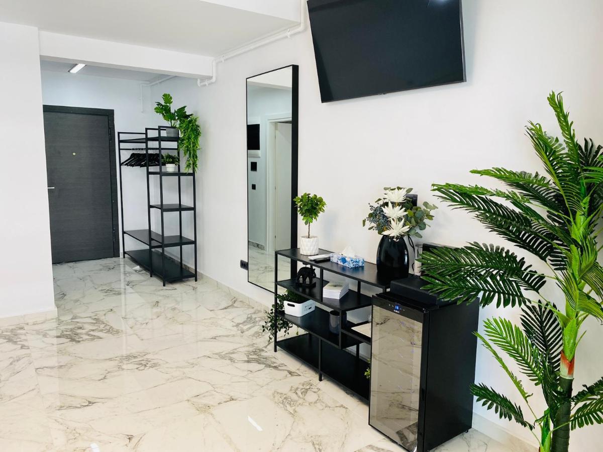 Eva Del Mar - Sea View - Mamaia Nord Apartment Ngoại thất bức ảnh